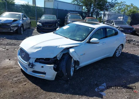 2014 Jaguar Xf из США, поврежденный, VIN SAJWJ0EF6E8U20442